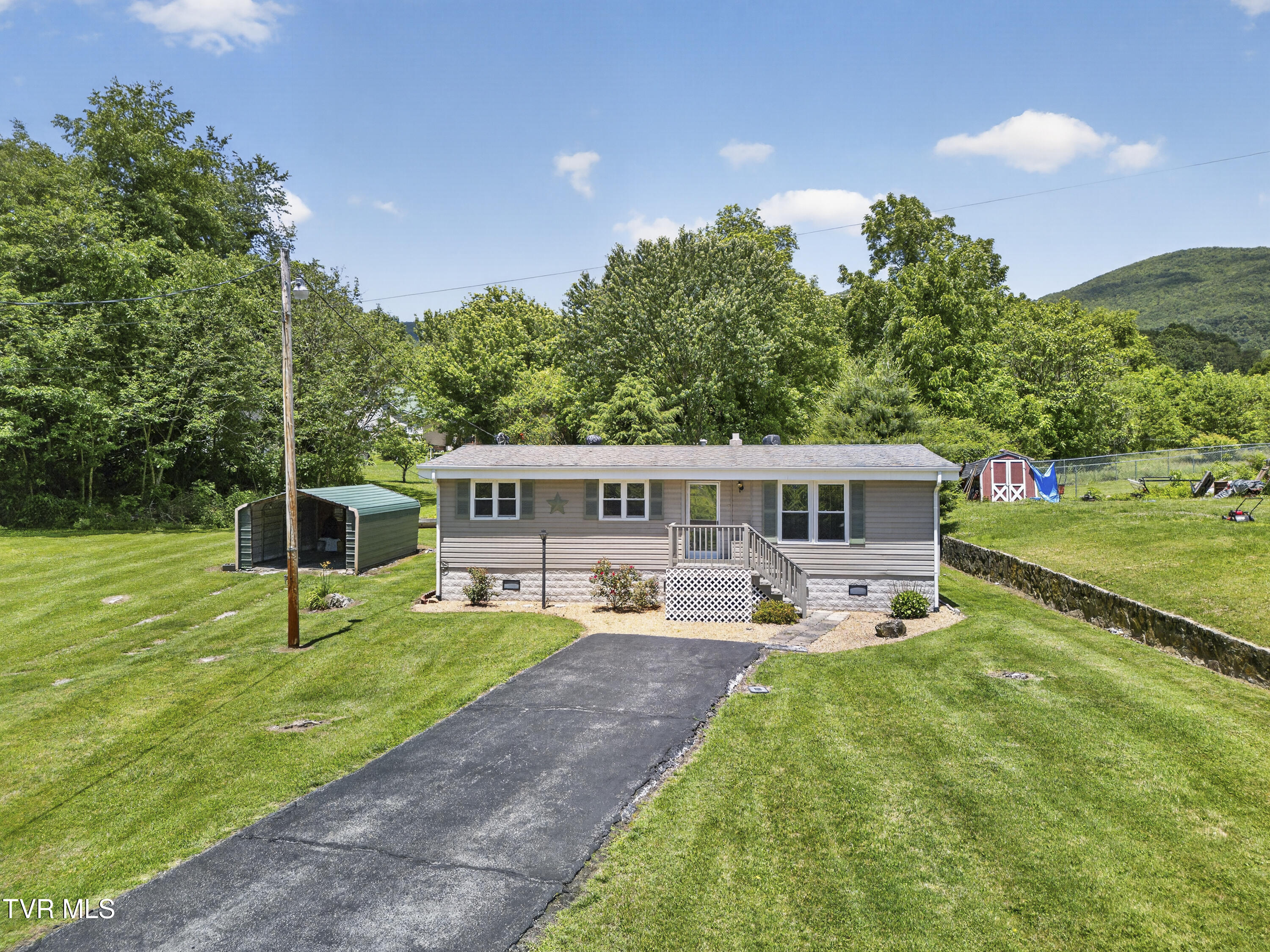 714 Allison Gap Road Saltville, VA 24370 - Photo 21 of 24 714-Allison-Gap-Rd-VA Cynthia-Routon-8