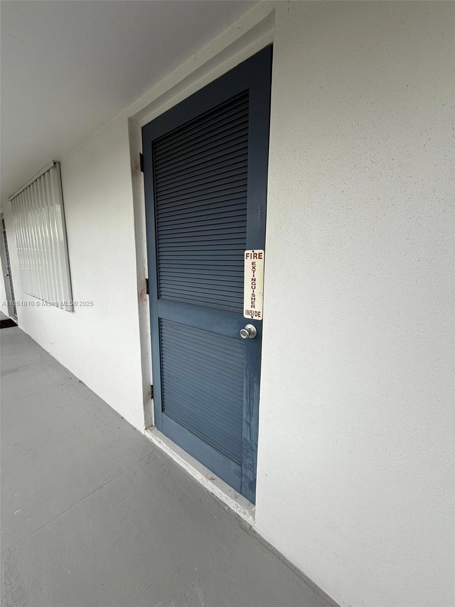 2929 Southeast Ocean Boulevard, Unit 14310 Stuart, FL 34996 - Photo 46 of 73 a view of front door