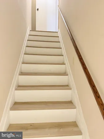 $2,400 | 71 Chelmsford Court, Baltimore, MD 21220