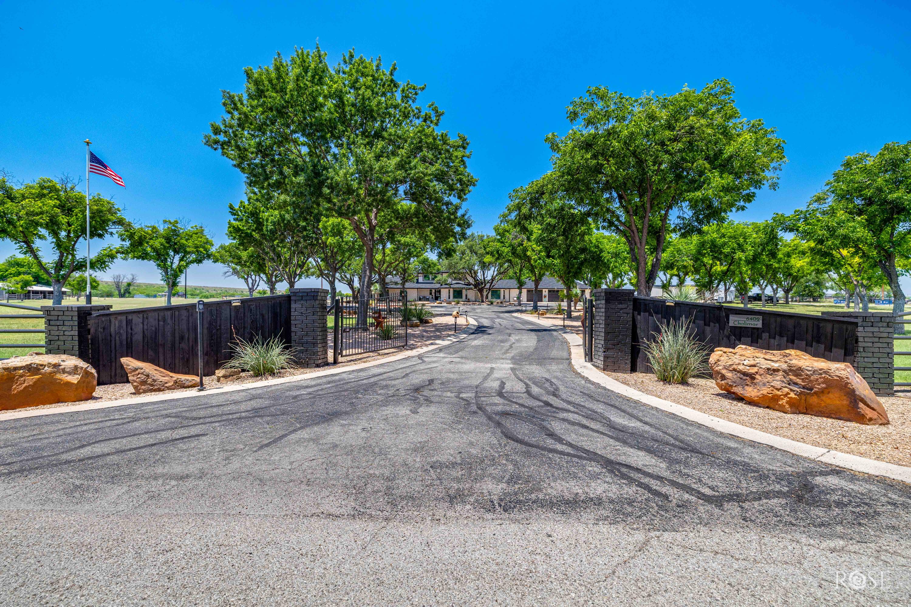6402 Chalimar Road San Angelo, TX 76904 - Photo 2 of 70 image-2-1 (3)