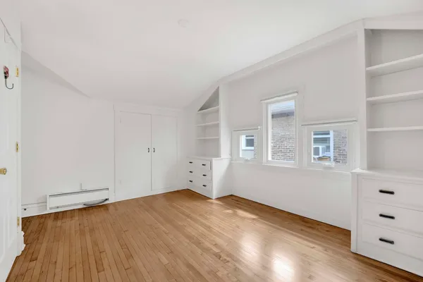 $4,250 | 636 South Euclid Avenue, Oak Park, IL 60304