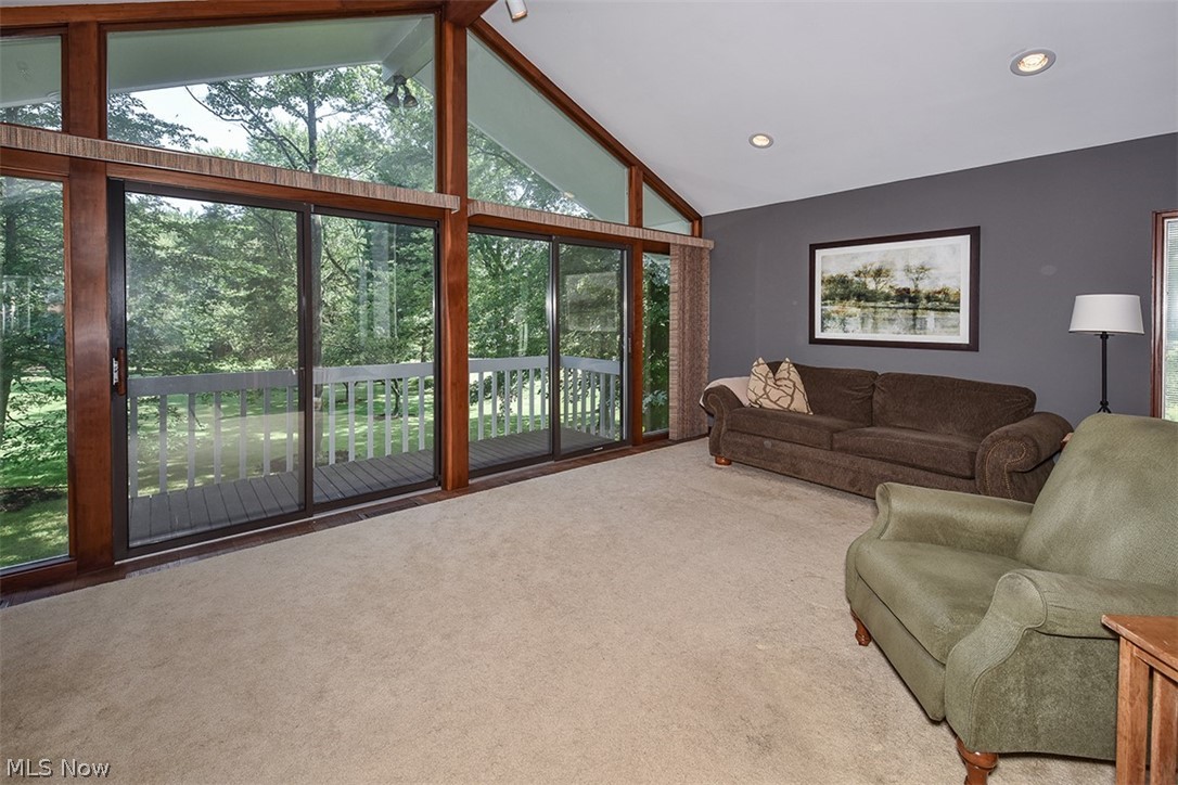 30749 Jackson Road Chagrin Falls, OH 44022 - Photo 15 of 29 Great room overlooks the back yard with fruit trees