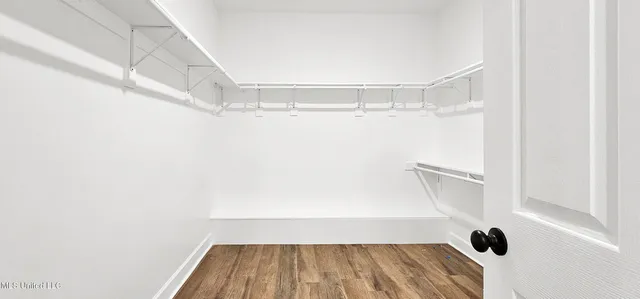 $364,900 | 10117 Emerald Forest Drive, Hernando, MS 38632