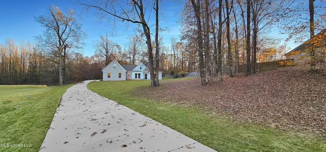 $364,900 | 10117 Emerald Forest Drive, Hernando, MS 38632