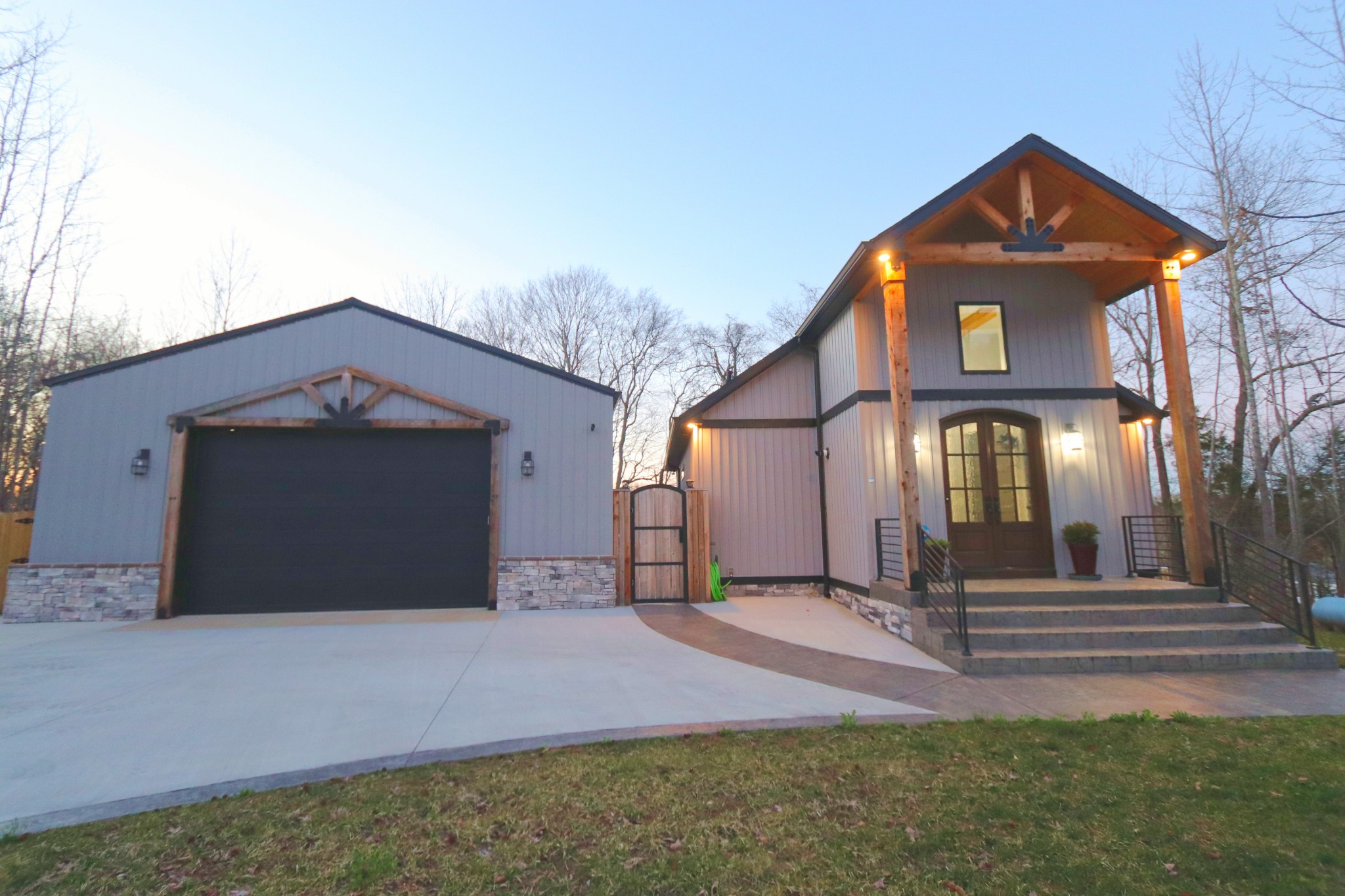 1841 Palmyra Road Palmyra, TN 37142 - Photo 1 of 23 Gallery Image 1