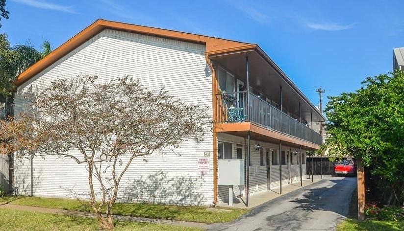 427 West 17th Street, Unit 8 Houston, TX 77008 - Photo 8 of 8