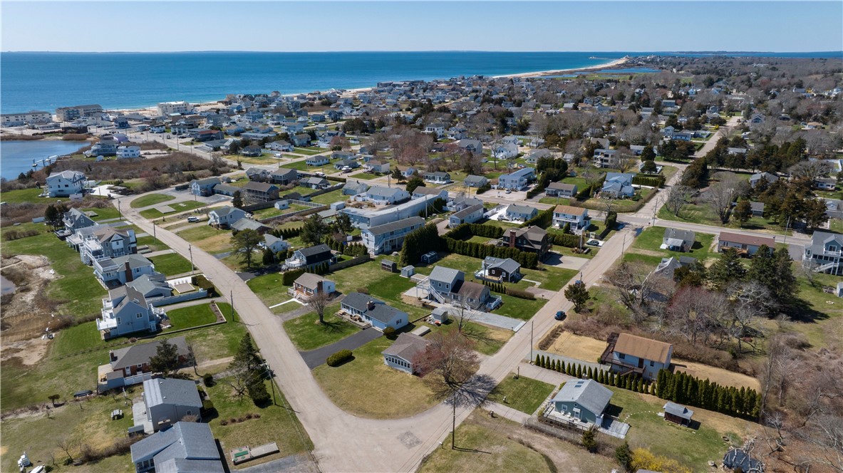 22 Rabbit Run Westerly, RI 02891 - Photo 9 of 31