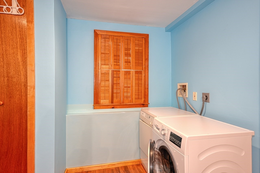 27 Wheeler Road Westborough, MA 01581 - Photo 31 of 41 a utility room with dryer and washer