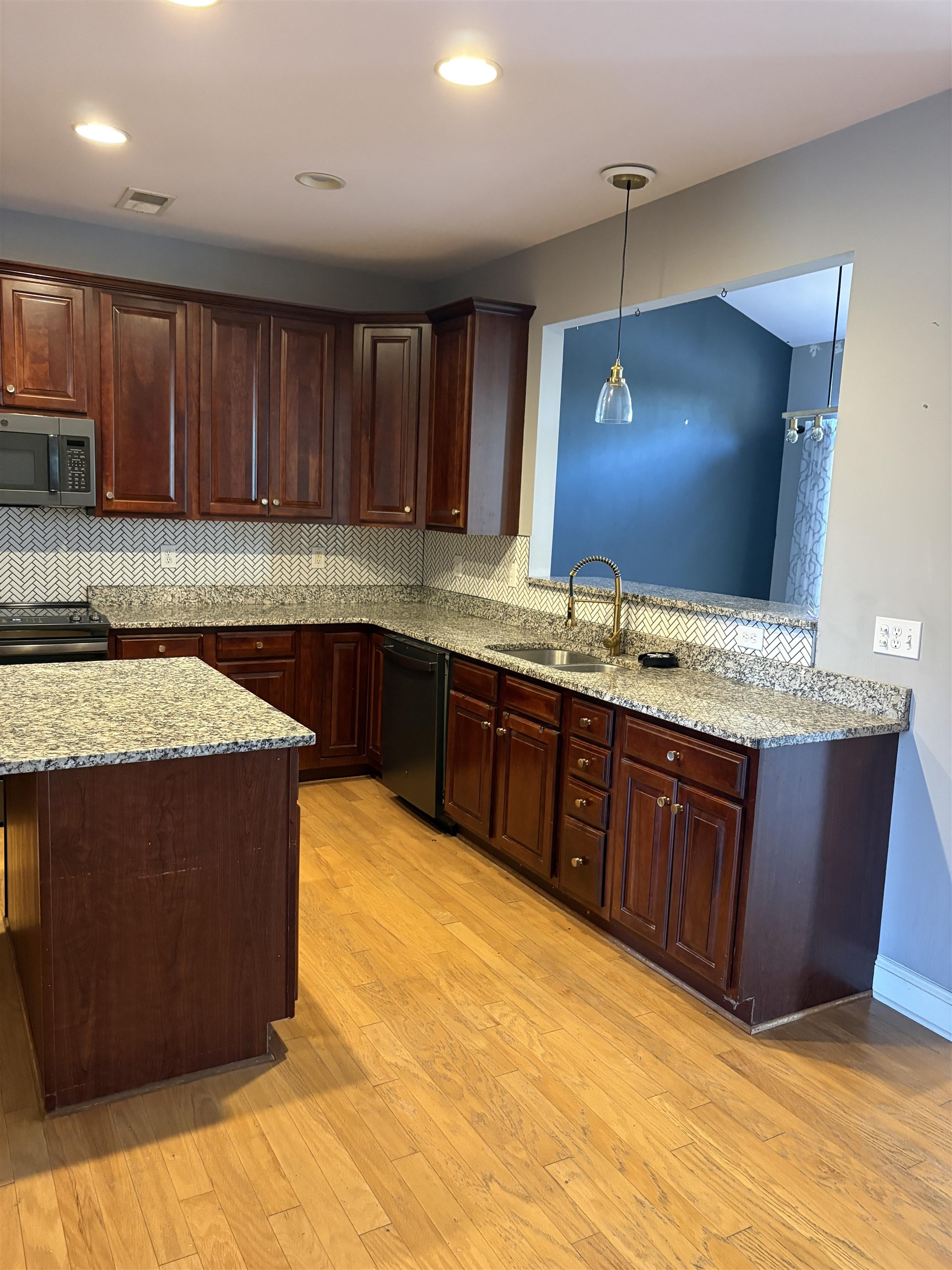 2 Everleigh Court Simpsonville, SC 29681 - Photo 2 of 25