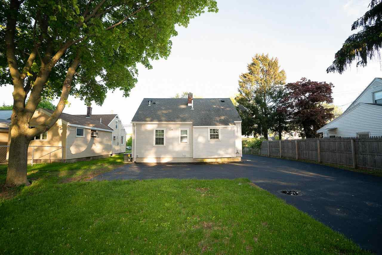 802 Duanesburg Road Rotterdam, NY 12306 - Photo 25 of 30 Photo 26