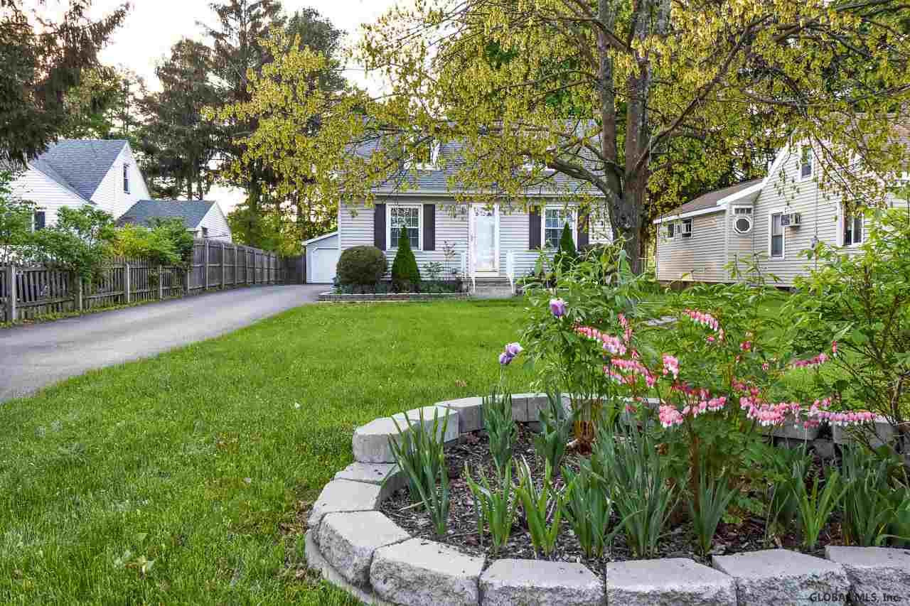 802 Duanesburg Road Rotterdam, NY 12306 - Photo 28 of 30 Photo 31