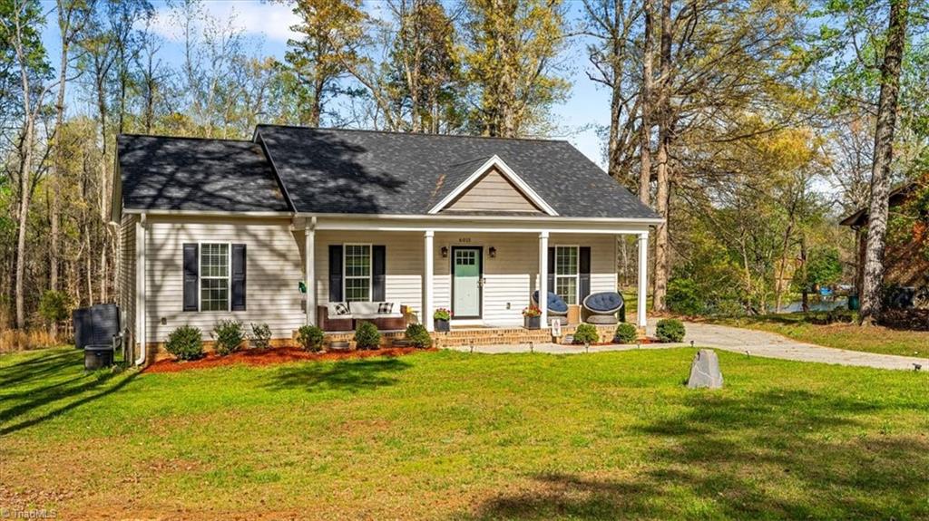 6015 Dehaven Road Pleasant Garden, NC 27313 - Photo 3 of 35