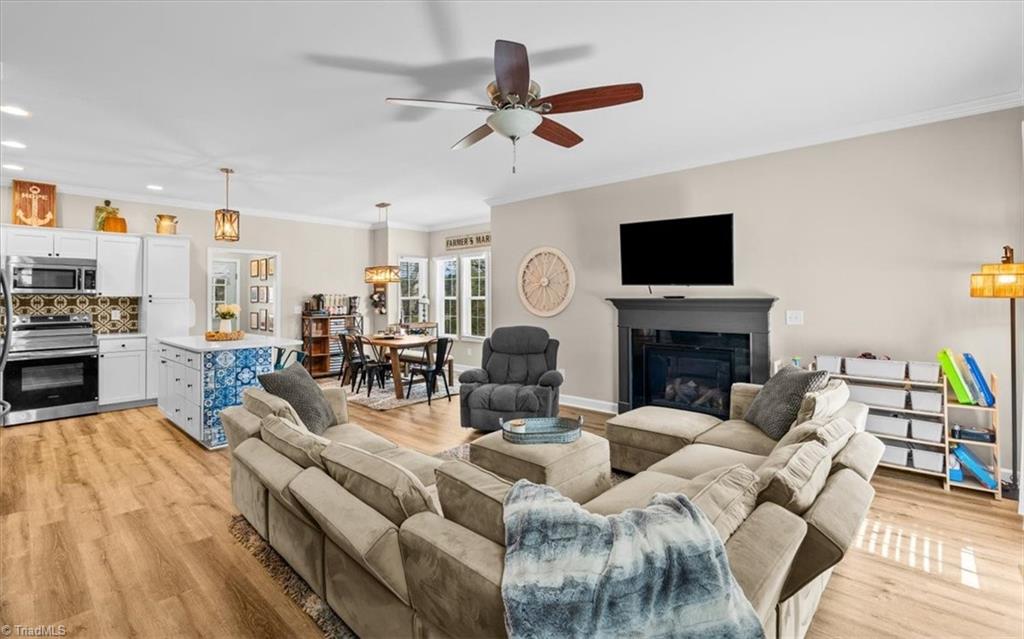 6015 Dehaven Road Pleasant Garden, NC 27313 - Photo 4 of 35