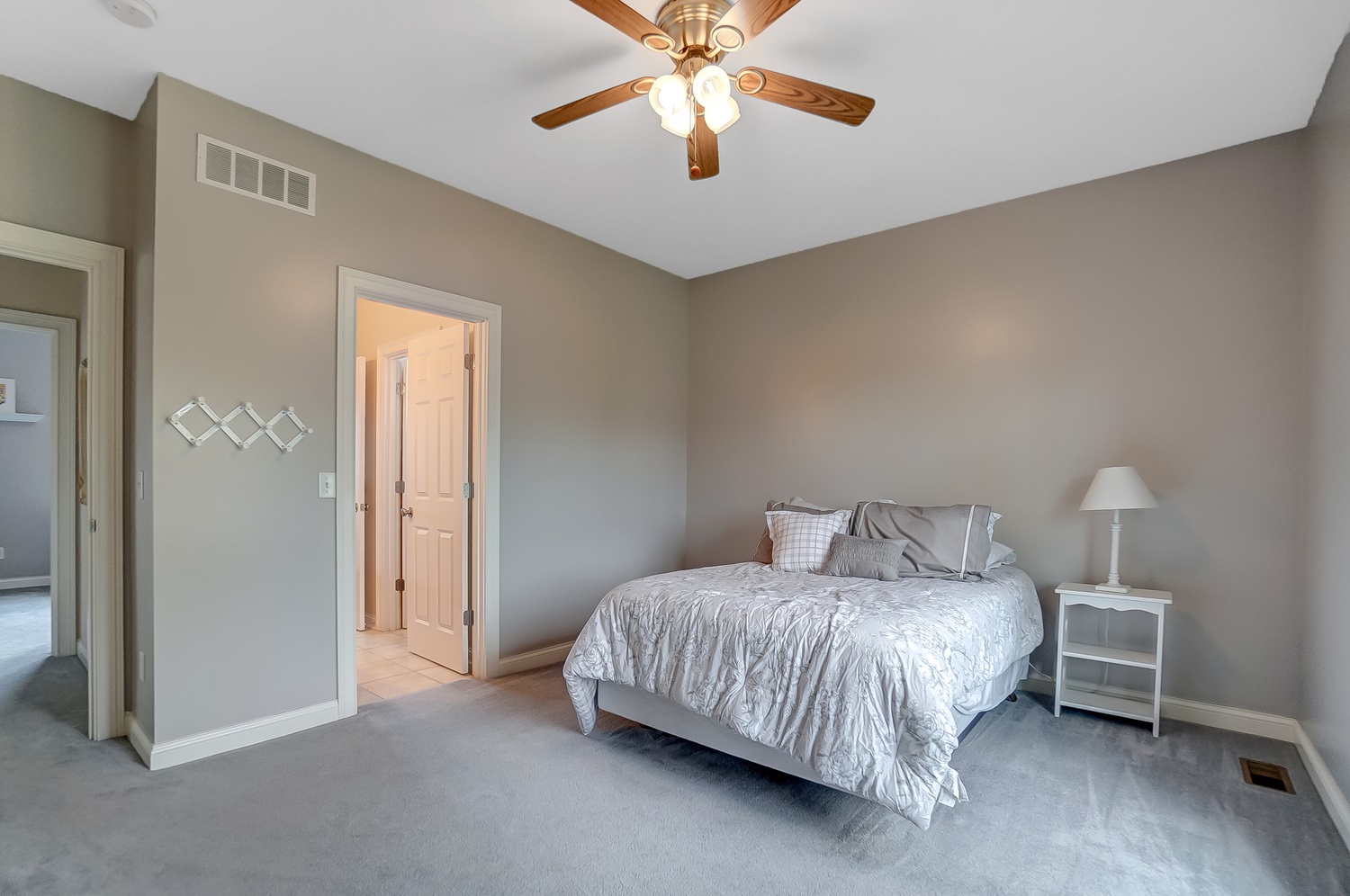 1725 Calais Road Fort Wayne, IN 46814 - Photo 19 of 36 Gallery Image 19