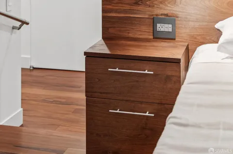 $650,000 | 74 New Montgomery Street, Unit 208, San Francisco, CA 94105