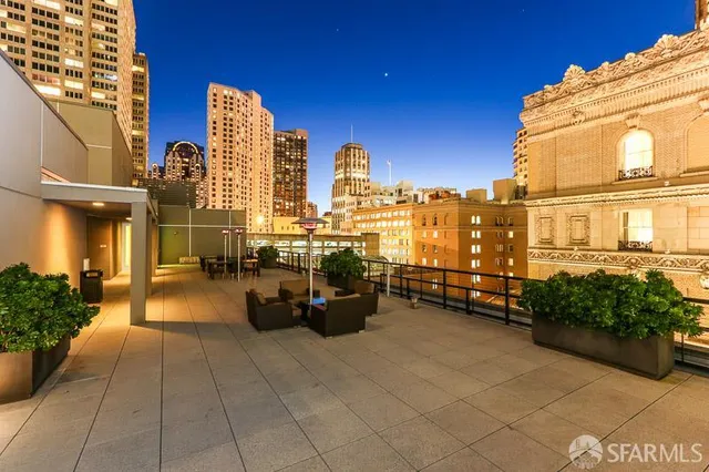 $650,000 | 74 New Montgomery Street, Unit 208, San Francisco, CA 94105