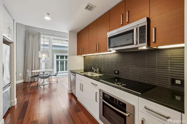 $650,000 | 74 New Montgomery Street, Unit 208, San Francisco, CA 94105