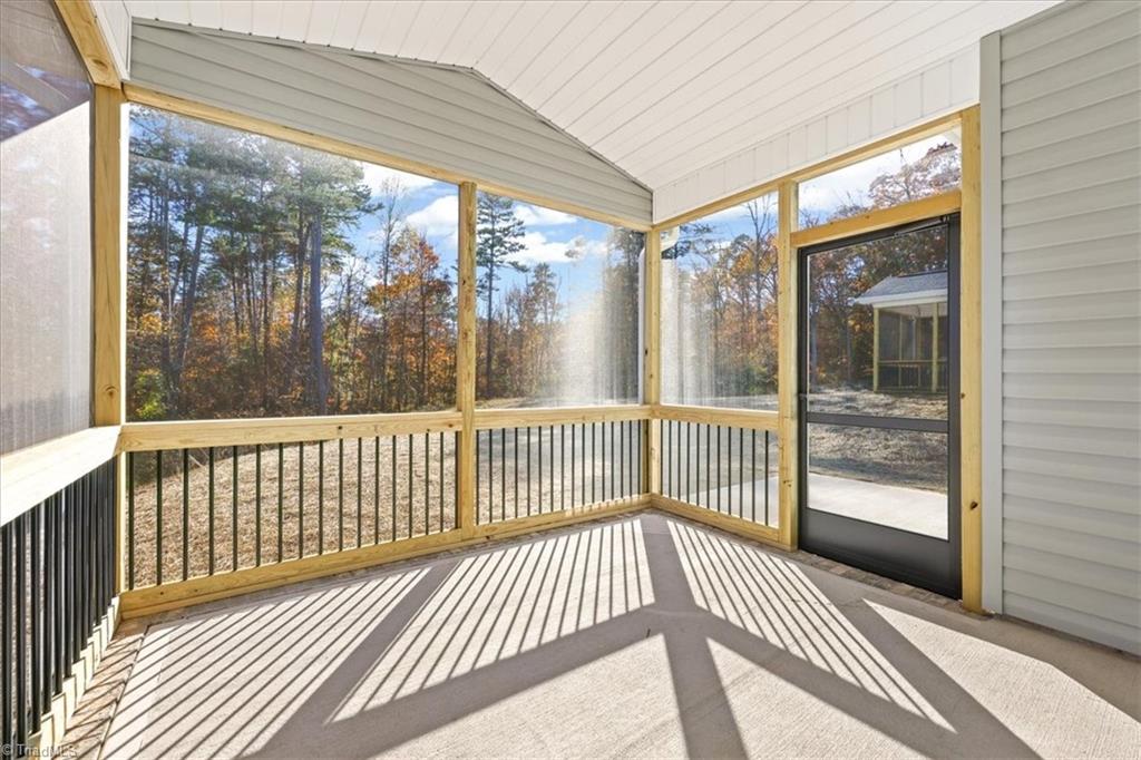 1625 Appaloosa Place High Point, NC 27262 - Photo 14 of 31