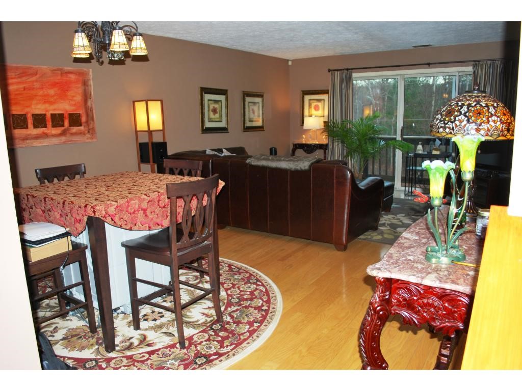 131 Middlesex Road, Unit 131 Merrimack, NH 03054 - Photo 5 of 17
