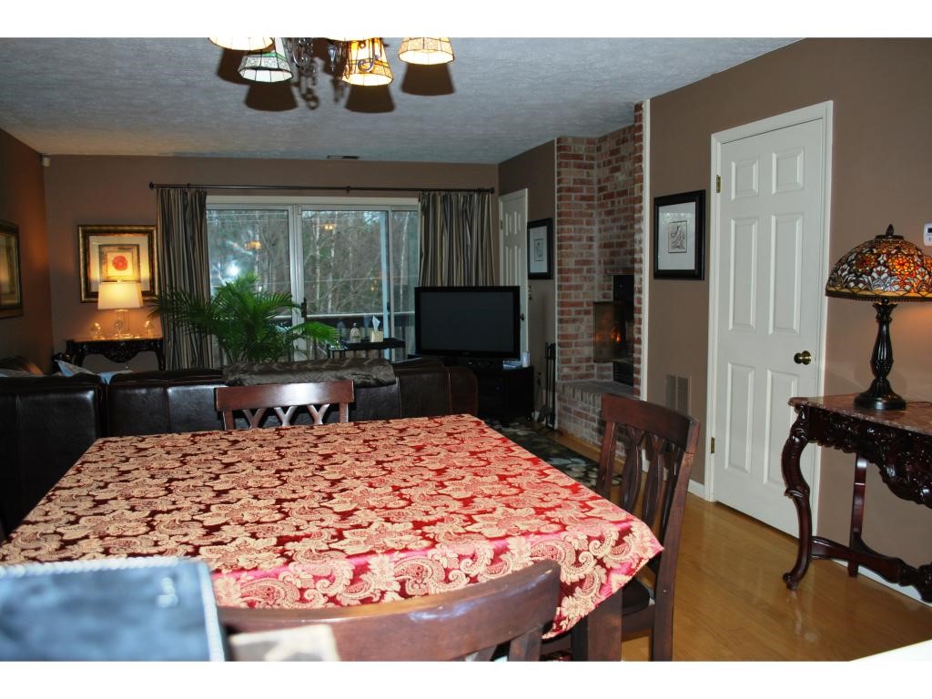 131 Middlesex Road, Unit 131 Merrimack, NH 03054 - Photo 6 of 17