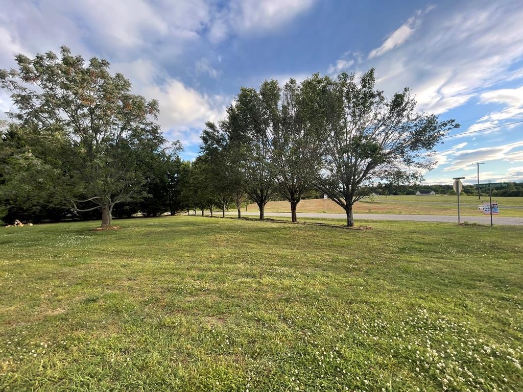 502 Champion Ferry Road Gaffney, SC 29341 - Photo 17 of 22