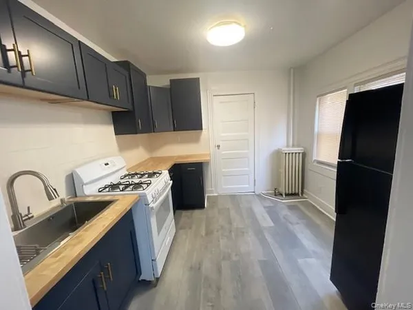 $2,250 | 257 South 2nd Avenue, Mount Vernon, NY 10550
