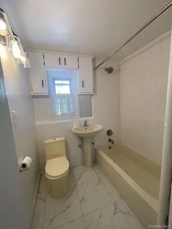 $2,250 | 257 South 2nd Avenue, Mount Vernon, NY 10550