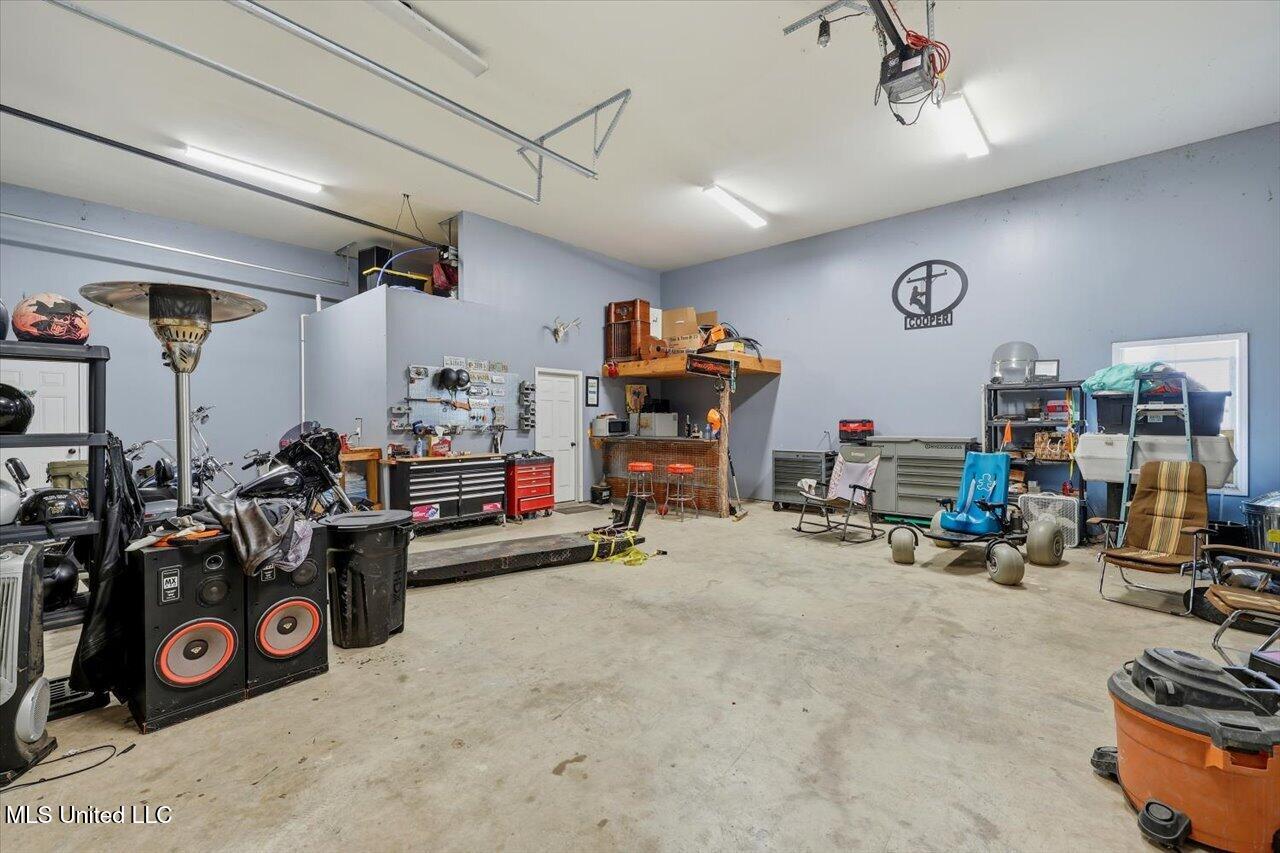 712 Leesburg Road Pelahatchie, MS 39145 - Photo 51 of 56 51-712 Leesburg Rd _ Home Tours MS