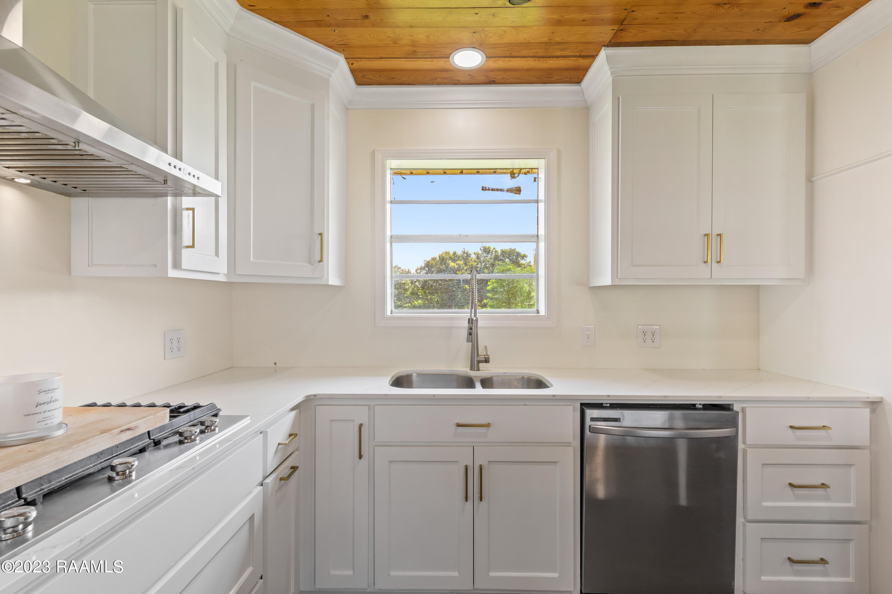 5402 Northside Road New Iberia, LA 70563 - Photo 13 of 34 Gallery Image 13