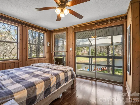 $369,000 | 45 Lakeside Villas Drive, Brevard, NC 28712