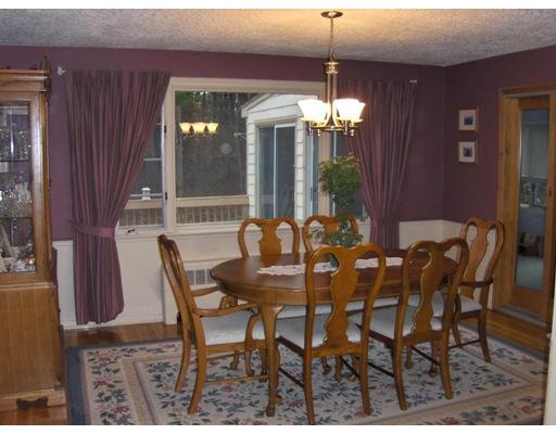 2 Wilson Road Bedford, MA 01730 - Photo 4 of 15 Gallery Image 4