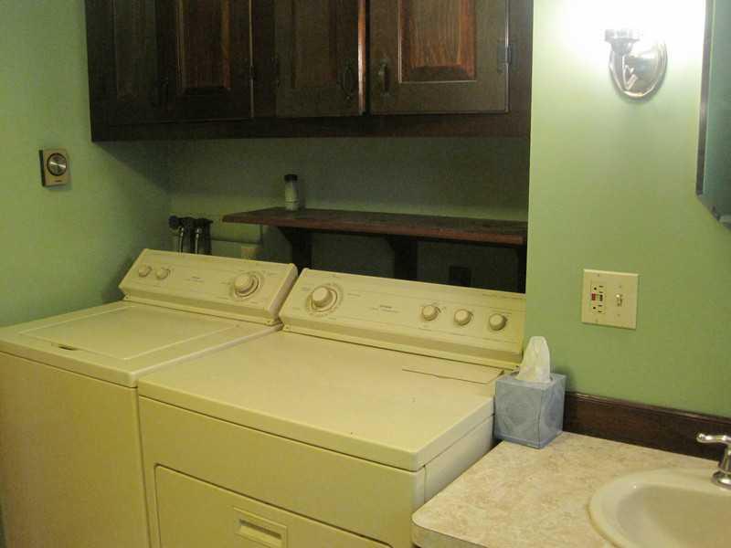 569 Turner Road Bremen, ME 04551 - Photo 27 of 34 Laundry Room/Area.