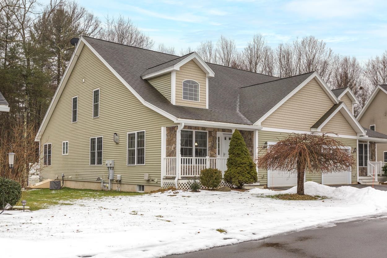 9 Arbor Circle Litchfield, NH 03052 - Photo 31 of 40