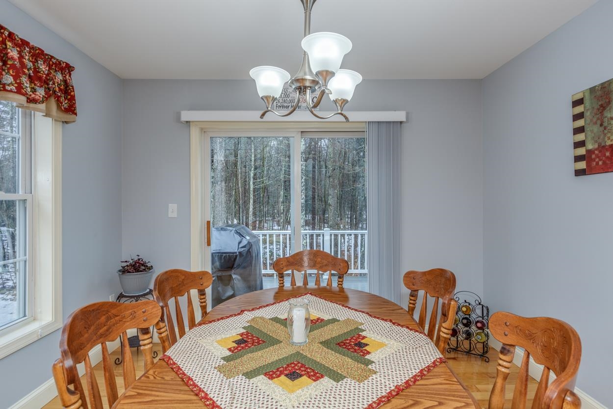 9 Arbor Circle Litchfield, NH 03052 - Photo 9 of 40