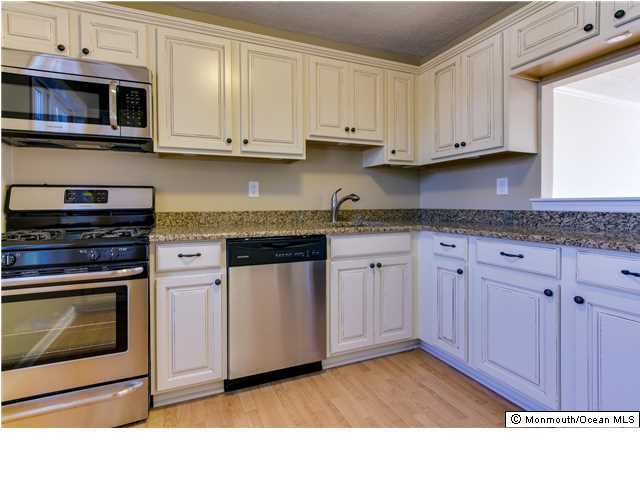 60 County Road, Unit F032 Cliffwood, NJ 07721 - Photo 6 of 25 Additional Photo