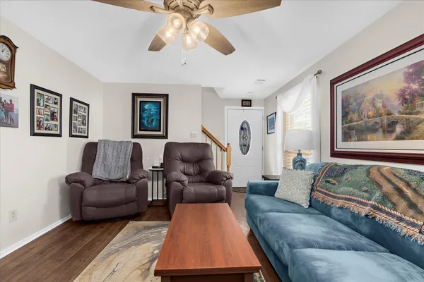 $380,000 | 8085 Castle Rock Court, Pasadena, MD 21122