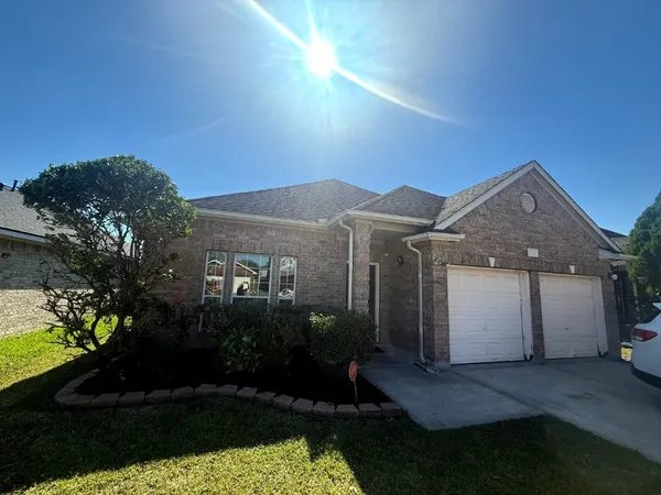 front view of house with a yard
