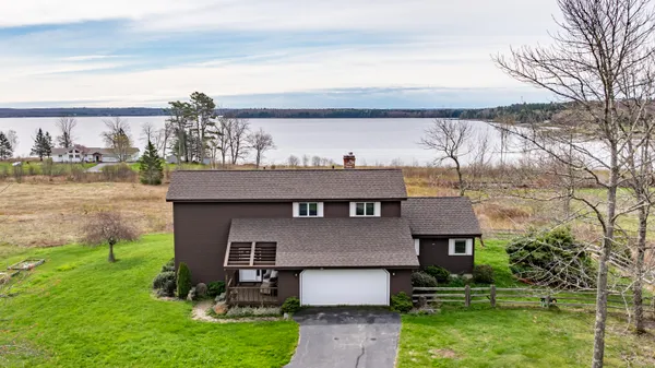 $610,000 | 24 Fort Point Cove Road, Stockton Springs, ME 04981