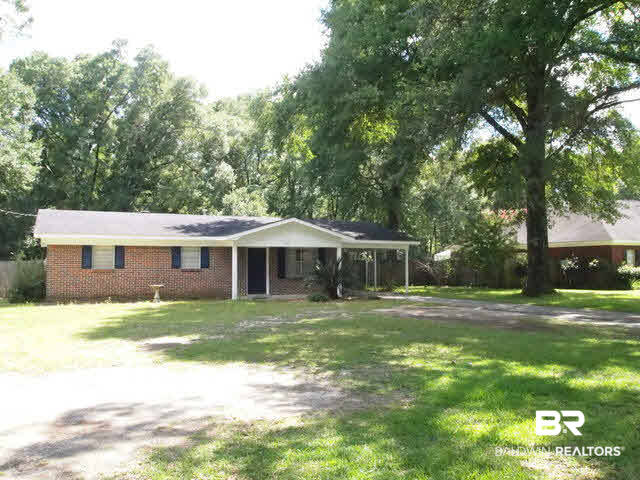 318 Thomas Road Satsuma, AL 36572 - Photo 1 of 10