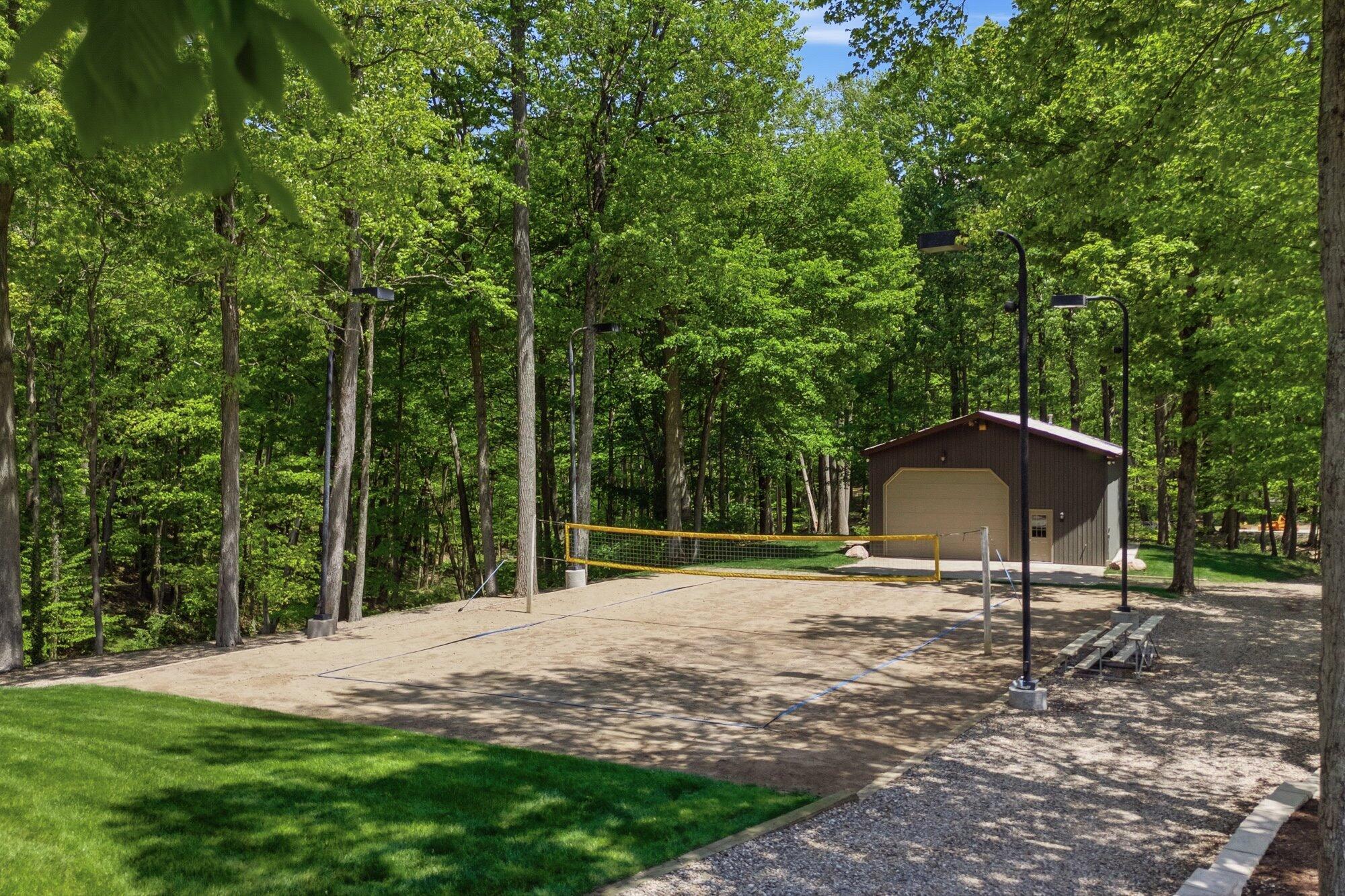 1833 East Hanley Road Mansfield, OH 44903 - Photo 84 of 94 78-aer-volleyball-court