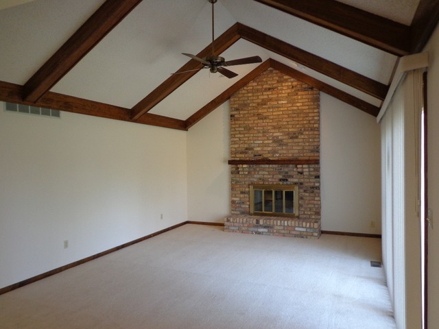100 Thornhill Farm Road St. Charles, IL 60175 - Photo 2 of 24