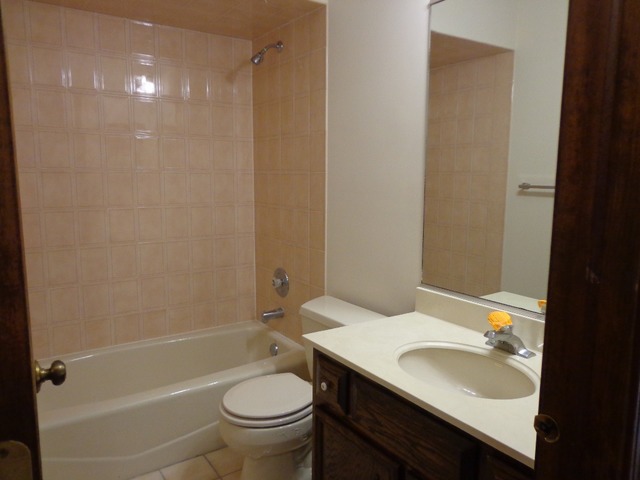 100 Thornhill Farm Road St. Charles, IL 60175 - Photo 14 of 24