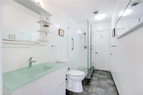 $850,000 | 17600 Southwest 91st Avenue, Palmetto Bay, FL 33157