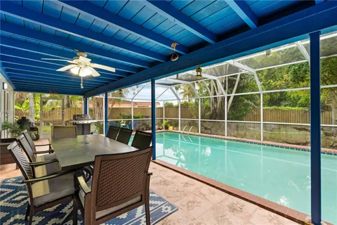 $850,000 | 17600 Southwest 91st Avenue, Palmetto Bay, FL 33157