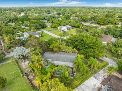 $850,000 | 17600 Southwest 91st Avenue, Palmetto Bay, FL 33157