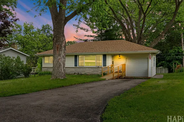 $257,000 | 4209 Ponca Avenue, McHenry, IL 60050