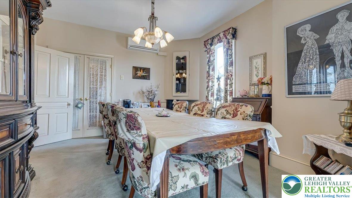 12 Chestnut Avenue Jim Thorpe, PA 18229 - Photo 13 of 38 a view of a dining room with furniture and chandelier