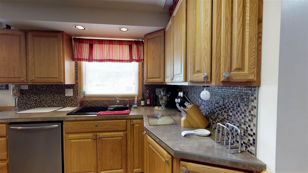 4932 Maplecrest Road Fort Wayne, IN 46835 - Photo 7 of 16