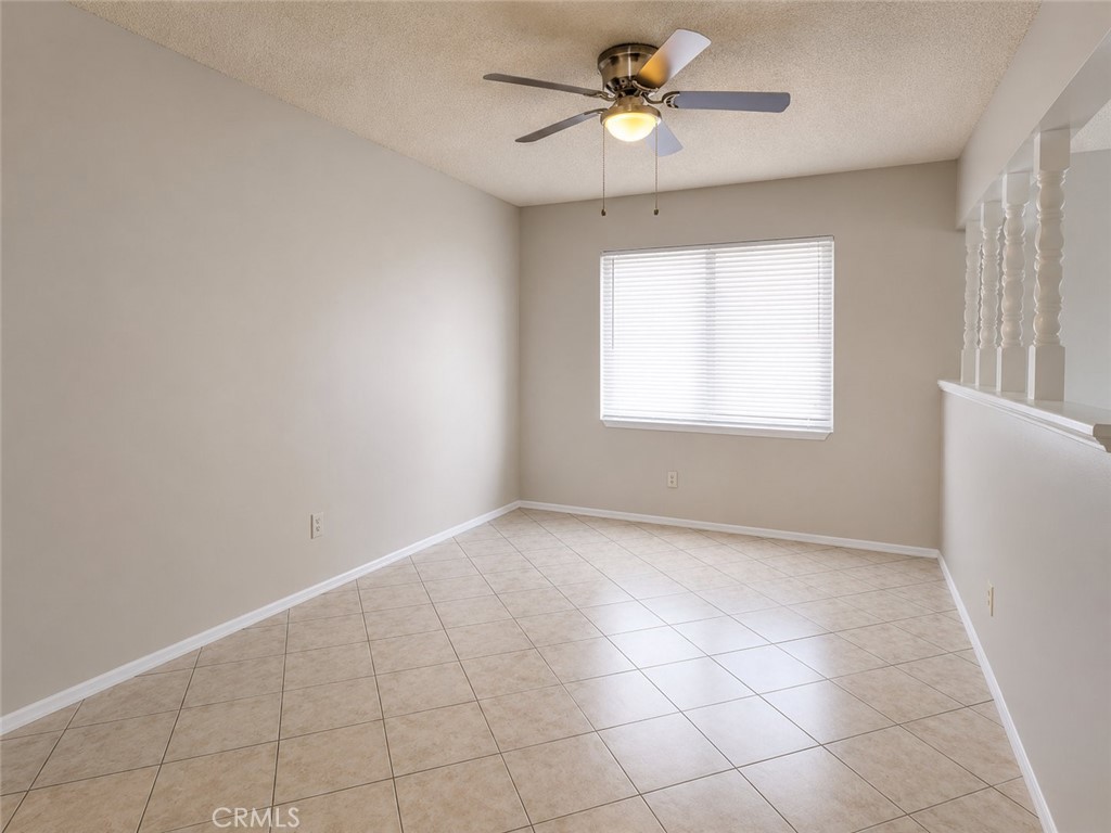 13755 Mohawk Road Apple Valley, CA 92307 - Photo 7 of 66