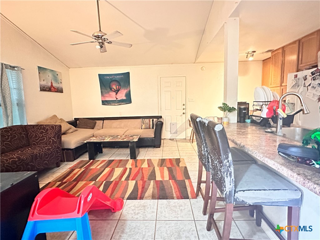 129 Riverside Drive San Marcos, TX 78666 - Photo 8 of 13